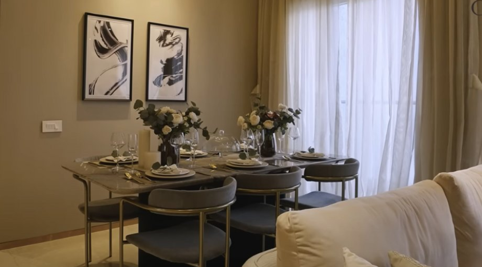 Purva-Clermont-Show-Flat-Dining-Area